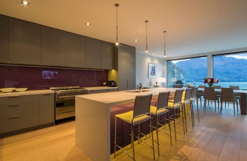 Queenstown City Centre House | Papillon | Queenstown Hill Luxury | Stunning Lake Views