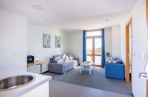 Carmona House | Parador-view apt- sleeps 4-1-bed apt shared rooftop terrace with castle view