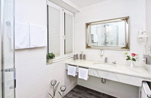 Friedenheim Apartment | Park Hotel Laim Serviced Apartments