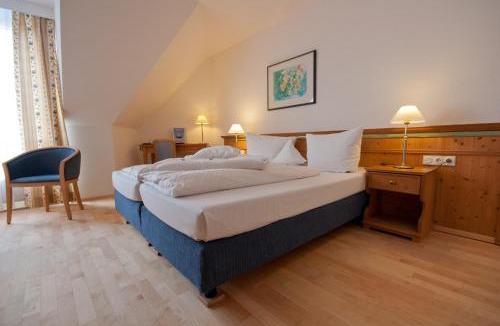 Frickenfelden Hotel | Parkhotel Altmühltal