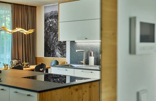 Garmisch-Partenkirchen Apartment | Parkresidenz - exquisite holiday flat in the heart of Garmisch