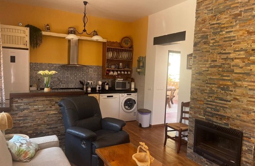 Casabermeja Cottage | Peaceful Gated Home, Fast Wifi for Remote Work, Private Pool, BBQ, Kids Area