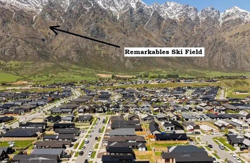 Kawarau Falls Apartment | Peaceful Private Room and Ensuite