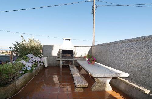 Noalla House | Pensión Residencia A Cruzán