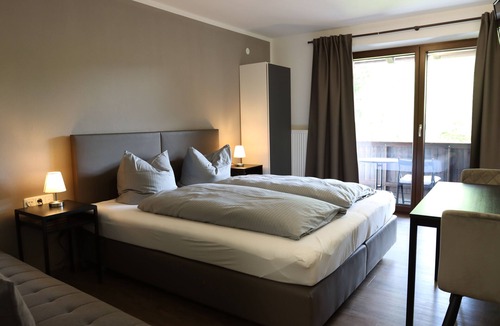 Schneizlreuth Bed & Breakfast | Pension Almhof Baumgarten