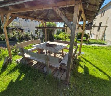 Lichtenhain Bed & Breakfast | Pension am Lindenbaum