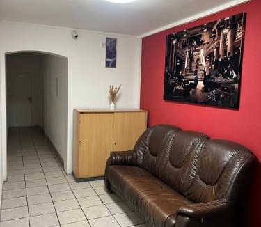 Fuerth House | Pension Baron