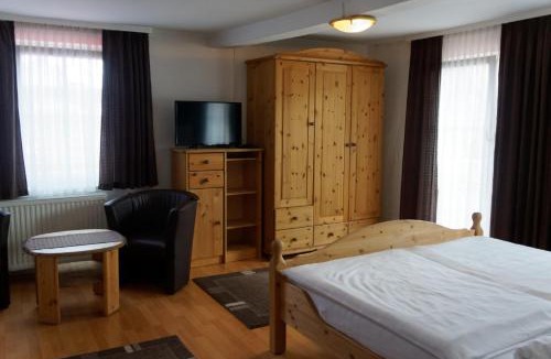Weibersbrunn House | Pension Burger - Bed & Breakfast