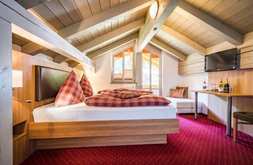 Siegsdorf House | Pension Gimpl, Chiemgaukarte neu