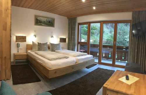 Thumsee House | Pension Hubertus