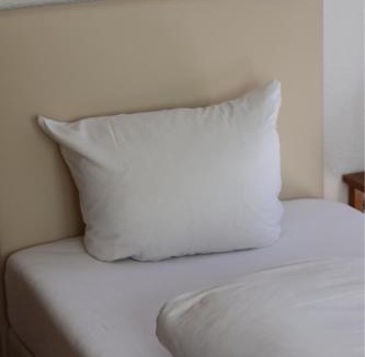 Waldkraiburg House | Pension Hubertusstuben