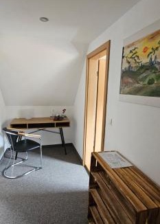 Niederrathen House | Pension "Lug ins Land"