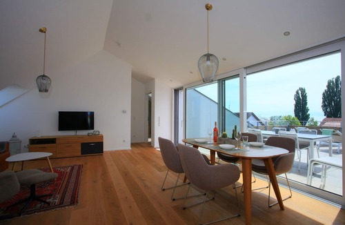 Immenstaad am Bodensee Apartment | Penthouse See-flair Traumhafte Ferienwohnung mit Grandioser See-/und Alpensicht