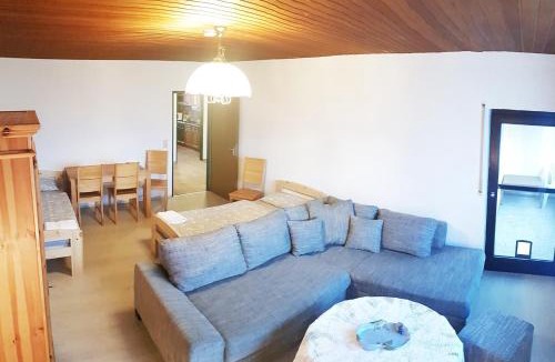 Milmersdorf Apartment | Penthouse Apartment near Nürnberg