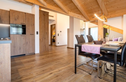 Rosshaupten Apartment | Penthouse S.4 - For Moments Apartments & Spa