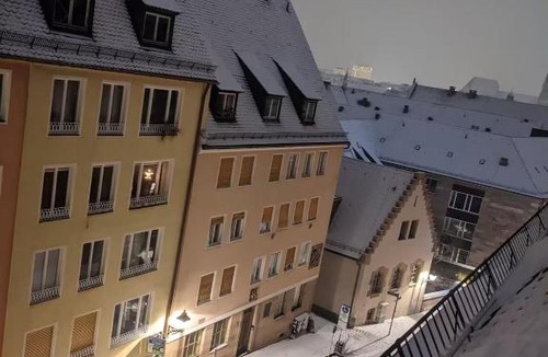 Altstadt - Sankt Sebald House | Perfect for Holidays or Remote Work Private Rooms in a Friendly Local WG