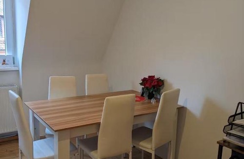 Altstadt - Sankt Sebald House | Perfect for Holidays or Remote Work Private Rooms in a Friendly Local WG