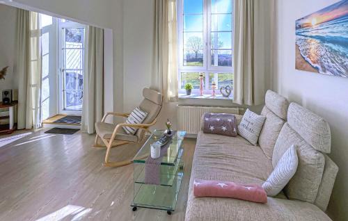 Hohen Wieschendorf Apartment | Pet Friendly Apartment In Hohen Wieschendorf