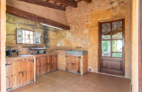 Petra House | Pet friendly home in Petra with private swimming pool, can be inside or outside