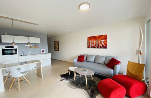 Owingen Apartment | Pet-friendly & wheelchair-accessible—with a terrace where you can relax.