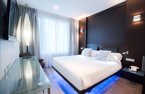 Castellana Hotel | Petit Palace President Castellana