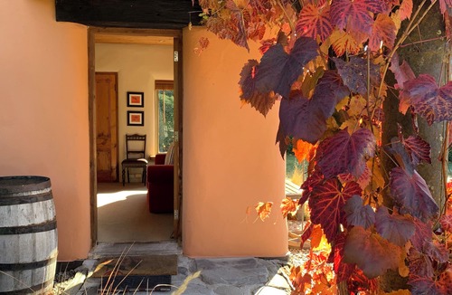 Lake Hayes Cottage | Picturesque Lake and Mountain Setting