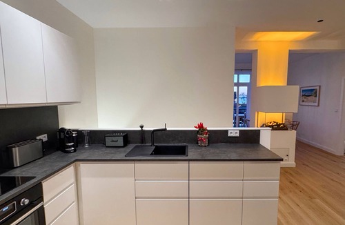 Orth Apartment | Pirate Island-private spa, fireplace, sea view & gym