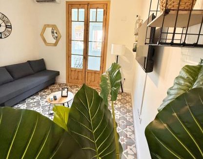El Gancho Apartment | Piso Reformado con Historia en cada Rincon-Vive Zaragoza XIV
