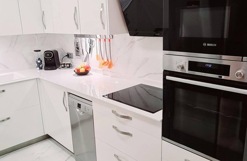Palacio Apartment | Plaza España – City Center Apartment