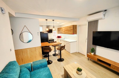 Garrido Norte Apartment | plushomes.es | El Andén de Garrido (no lift)