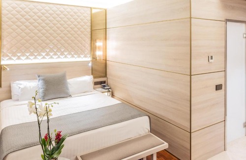 Sol Hotel | Preciados