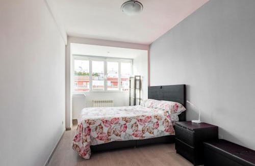 Ciudad Lineal Apartment | Precioso piso residencial muy luminoso, bien comunicado, de estancia temporal no turístico