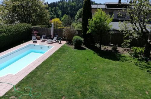 Klagenfurt-Wolfnitz Apartment | Premium-Gartenwohnung, 4 Schlafzimmer & Pool in Wörthersee Nähe