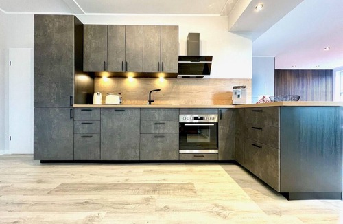 North Tolkewitz/Seidnitz Apartment | Premium Penthouse W46