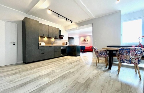 North Tolkewitz/Seidnitz Apartment | Premium Penthouse W46