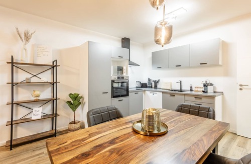 Hamm Apartment | Premium Suite 01 I Smart-TV I Terrasse I WiFi