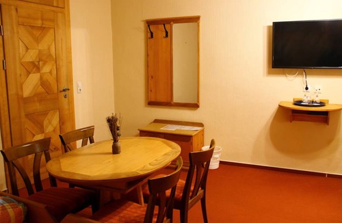 Hohenberg a.d.Eger Resort | Private room ∙ 3 guests