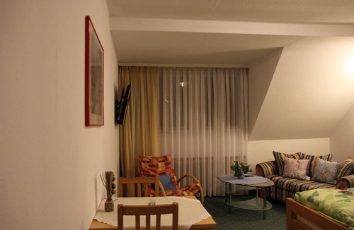 Hohenberg a.d.Eger Resort | Private room ∙ 3 guests