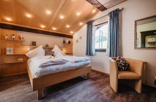 Mitterfirmiansreut Resort | Private room ∙ 2 guests