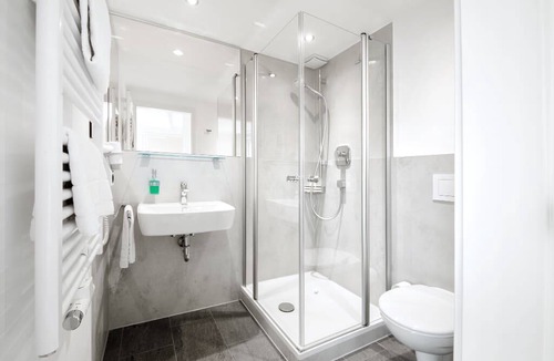 Sulzbach-Rosenberg Resort | Private room ∙ 1 guest