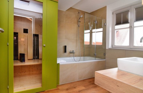 Wolframs-Eschenbach Resort | Private room ∙ 1 bedroom ∙ 2 guests