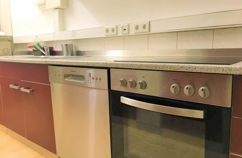 Rottenbach Apartment | Private family-friendly apartment - 8 people, with WIFI, small garden