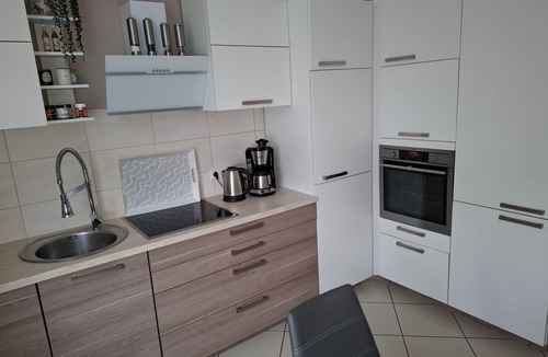 Nordenham Apartment | Private Ferienwohnung in Nordenham, großer Balko by Interhome
