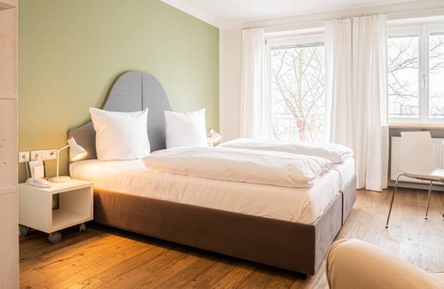 Beilngries Resort | Private room ∙ 1 bedroom ∙ 2 guests