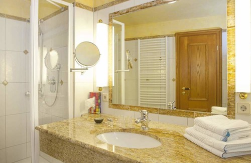 Koenigstein Resort | Private room ∙ 1 bedroom ∙ 2 guests
