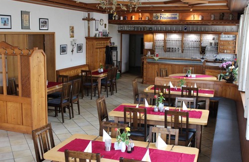 Kelheim Resort | Private room ∙ 1 bedroom ∙ 1 guest