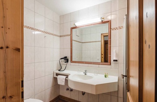 Osterhofen Resort | Private room ∙ 1 bedroom ∙ 2 guests