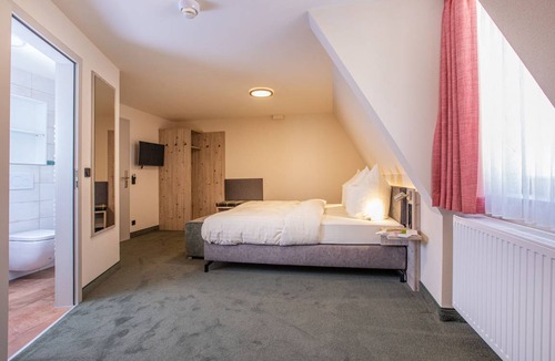 Fladungen Resort | Private room ∙ 1 bedroom ∙ 2 guests