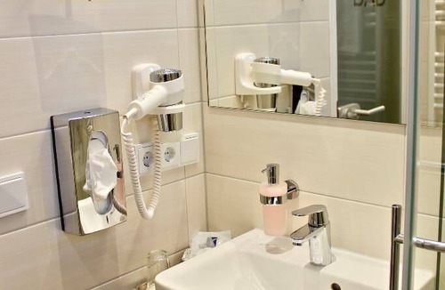 Vohenstrauss Resort | Private room ∙ 1 bedroom ∙ 2 guests