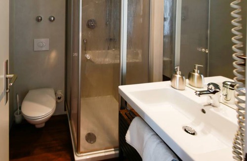 Zirndorf Resort | Private room ∙ 1 bedroom ∙ 1 guest